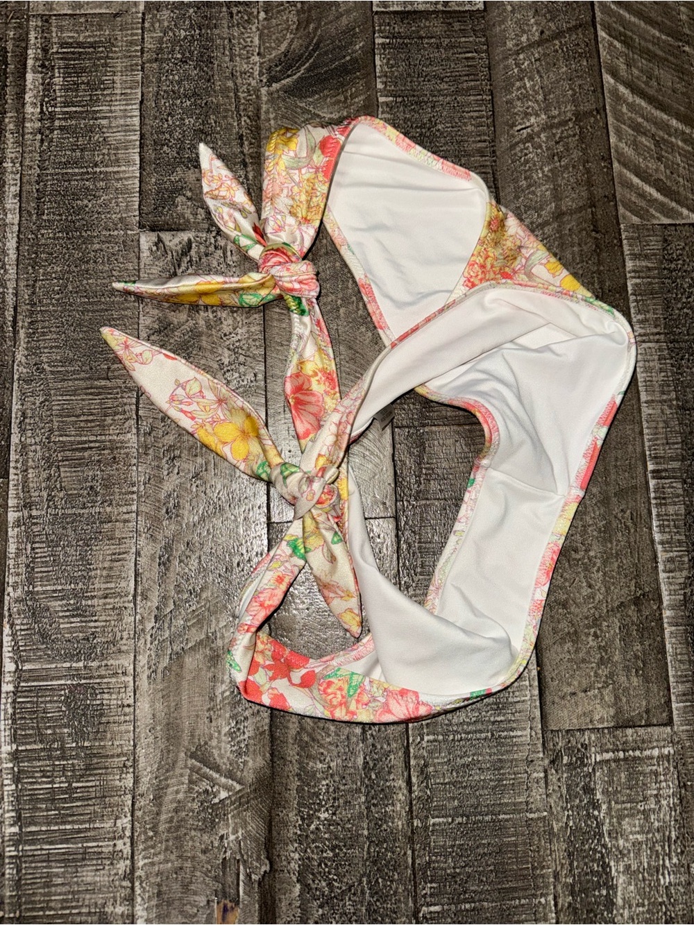 Victoria's Secret Cream Floral Bikini Set with Coral, Yellow & Green - Picture 9 of 9